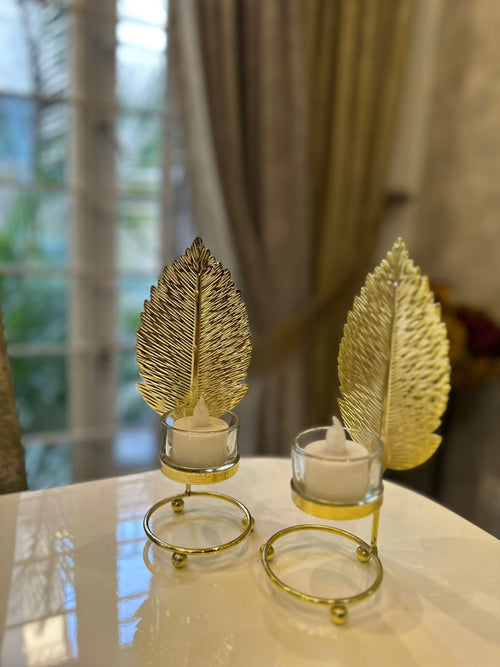 Gold Leaves Metal Candlestick Holder
